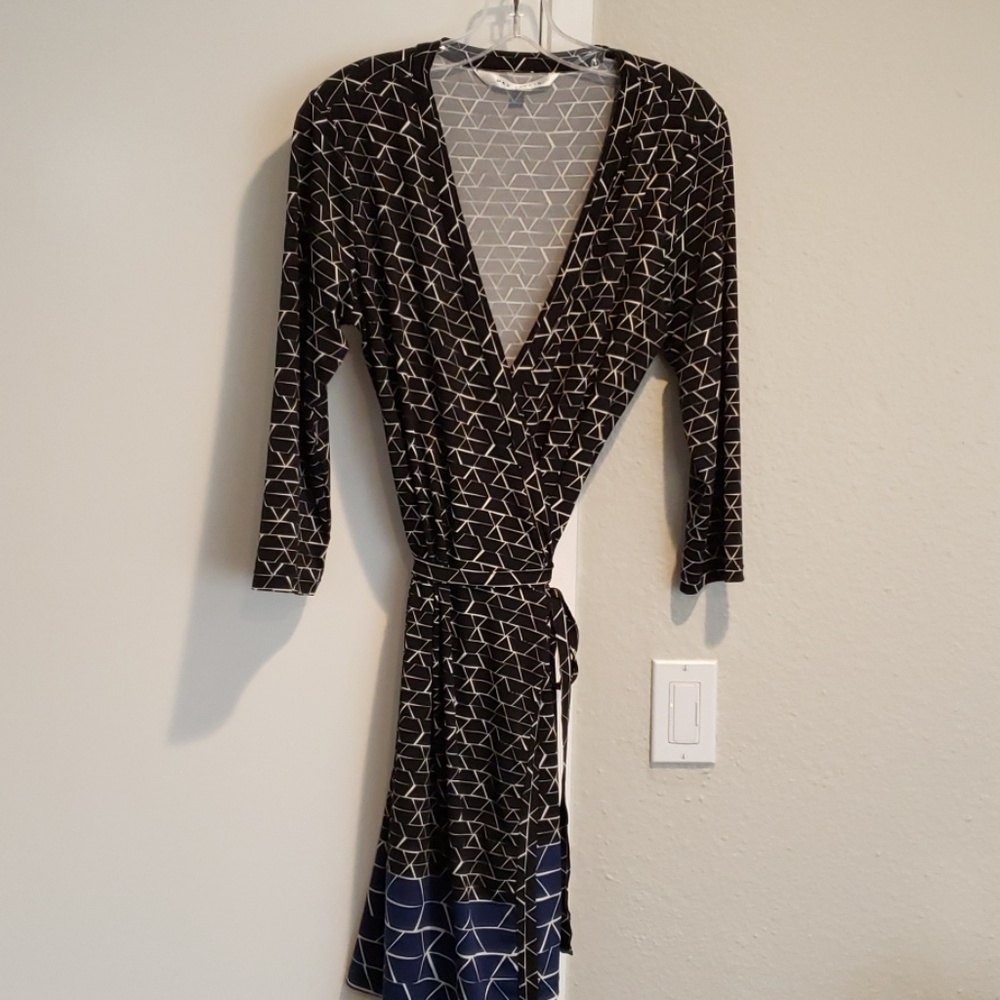 Max Studio Wrap dress